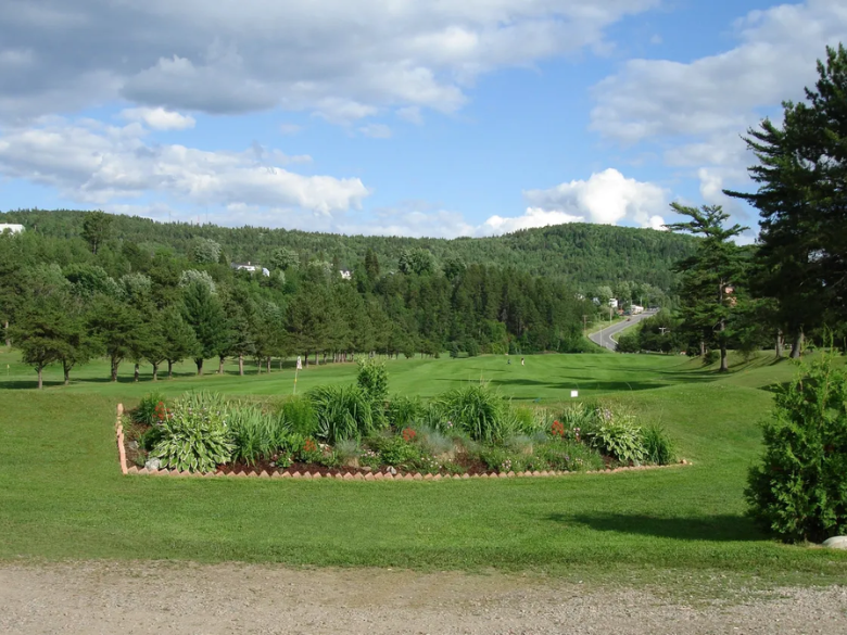 Photo – Club de Golf et Curling La Tuque – 1