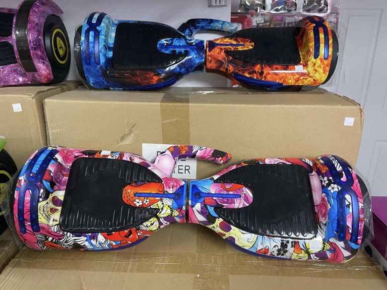 Haut-parleur karaoké ou hoverboard en vente chez Aubaines à tout coup