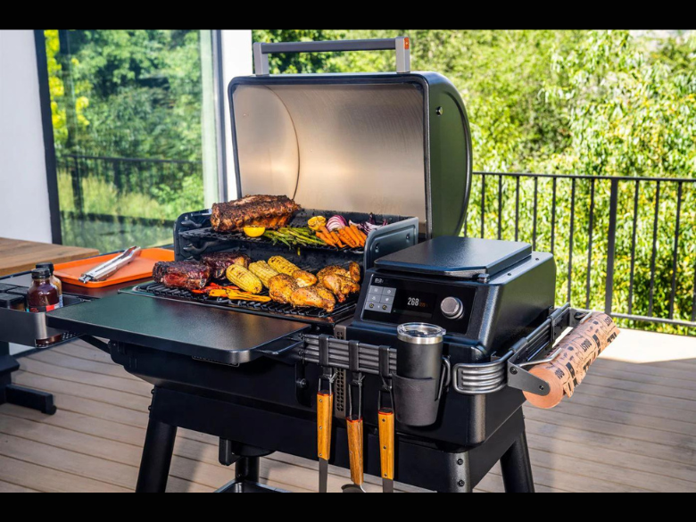 BBQ Traeger Ironwood Yosemite aux granules de bois